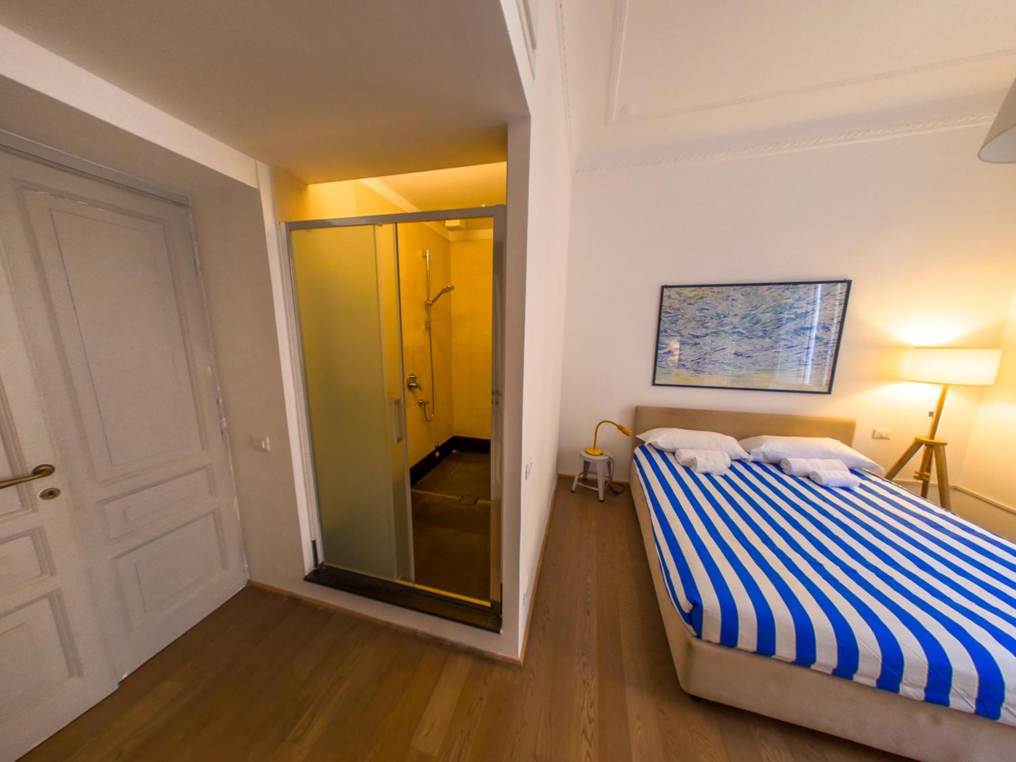Appartamento Pop In The Heart Of Trastevere 4 Guests